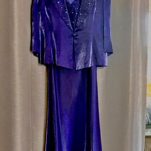 Elegant indigo floor length formal